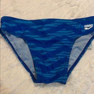 Arena Puzzled Male Racer Size 34.
